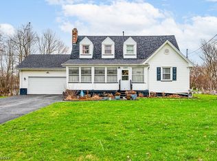 1414 Overlook Ave, Lowellville, OH 44436