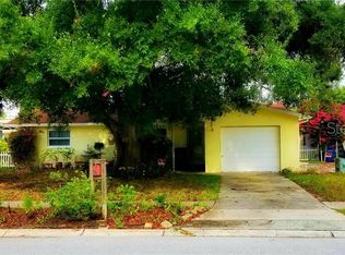1054 Nolan Dr, Largo, FL 33770