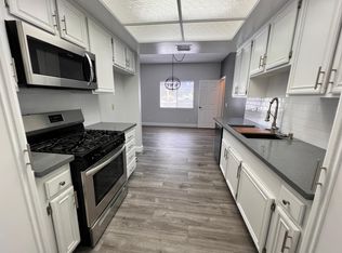11800 Goshen Ave APT 204, Los Angeles, CA 90049