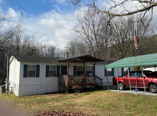 554 N Cunningham Rd, Seymour, TN 37865