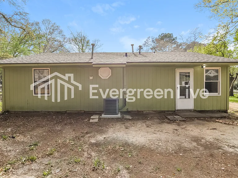 1119 Glenwood Rd — Photo 12