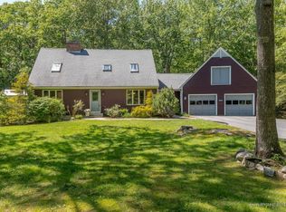 552 Blackstrap Rd, Falmouth, ME 04105