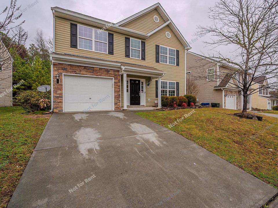 1st image of 818 Woodside Park Ln