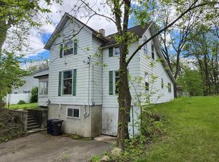 215 W Mill Street, Poynette, WI 53955