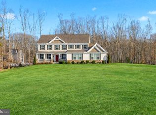 113 Ireland Dr, Fredericksburg, VA 22406