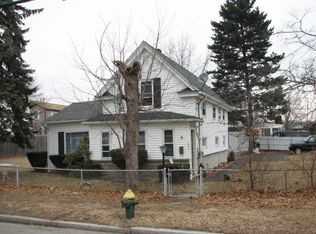 693 Union Ave, Providence, RI 02909