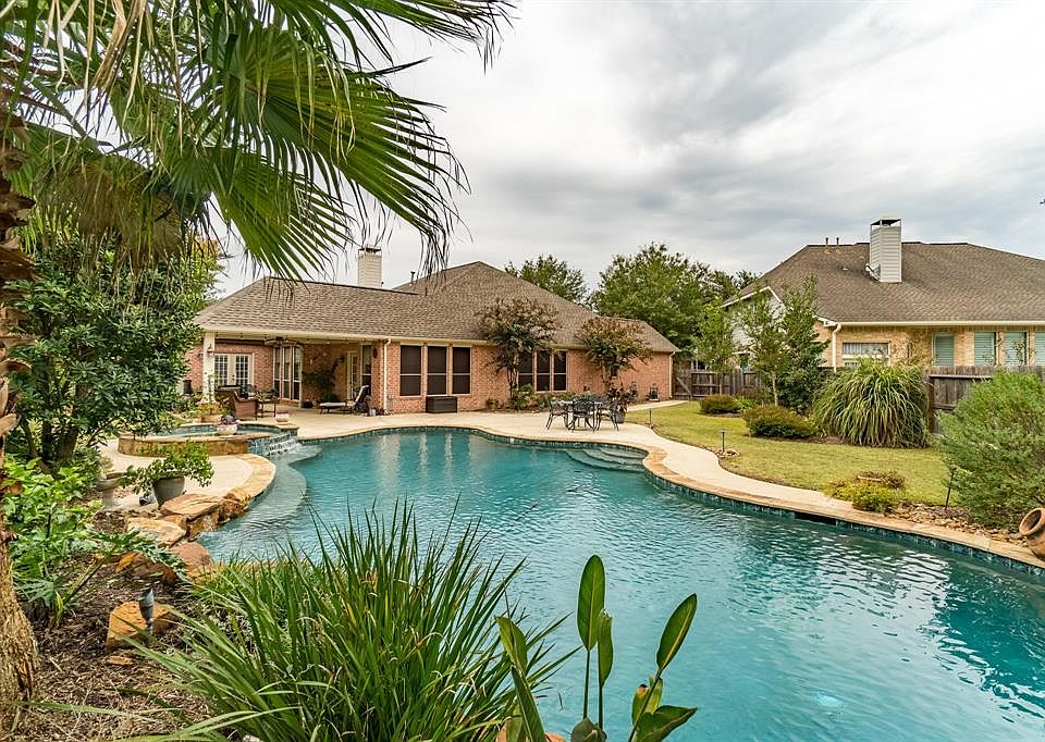 1st image of 11407 Park River Dr