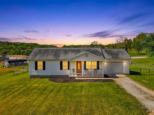 163 Blue Sky Dr, Jackson, OH 45640