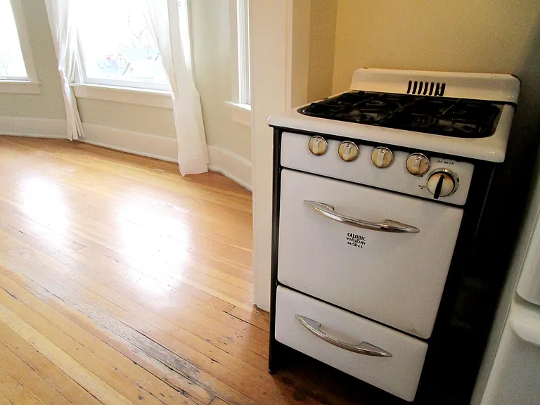 851 E 3rd Ave #4 — Photo 11
