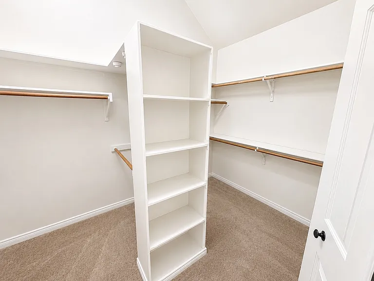 6005 Wallace Meadows Ct — Photo 16