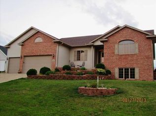 1015 Lexington Way, Waterloo, WI 53594