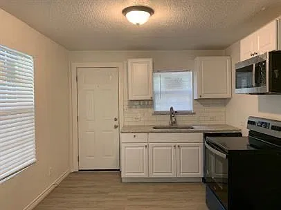 2 bed, 704 sqft, $1,175 — Photo 4