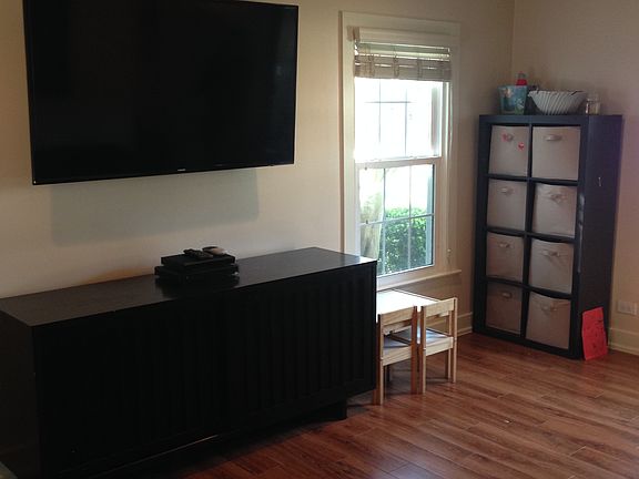 5th image of 1619 Elmen St