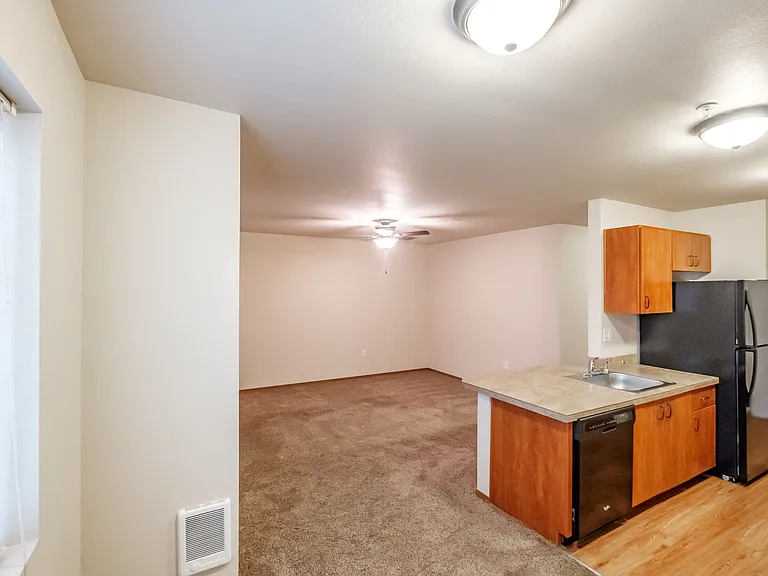 Lafayette Place Apartments — Photo 80