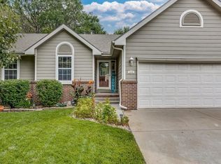 800 S Carriage Rd, Maize, KS 67101