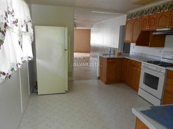 2nd image of 1279 Avenue D