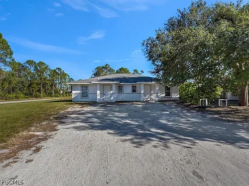 803 Meadow Rd Photo 1