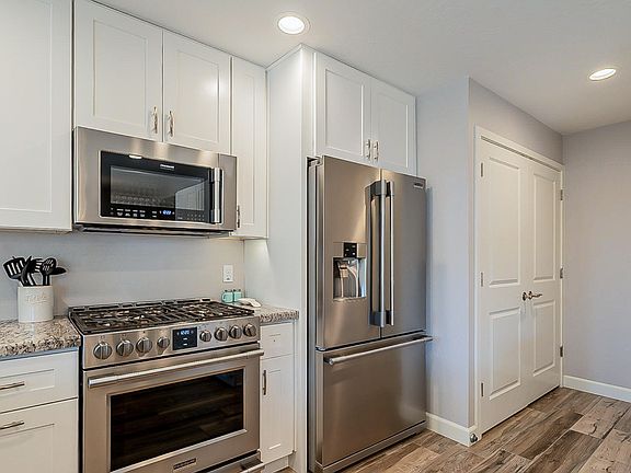 3rd image of 7639 E Montecito Ave
