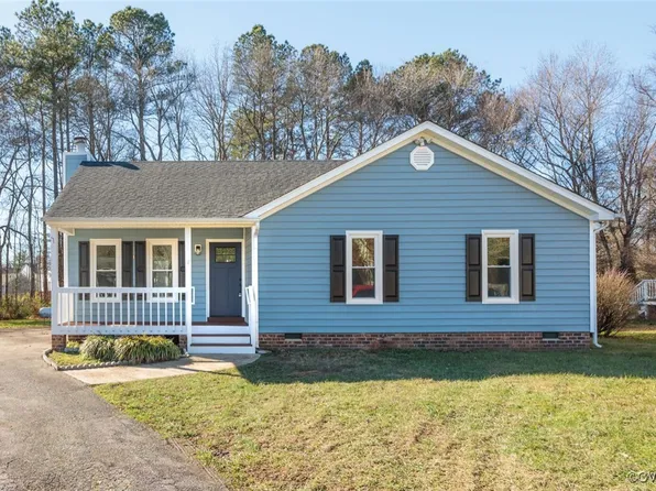 11719 Bailey Woods Dr, Midlothian, VA 23112