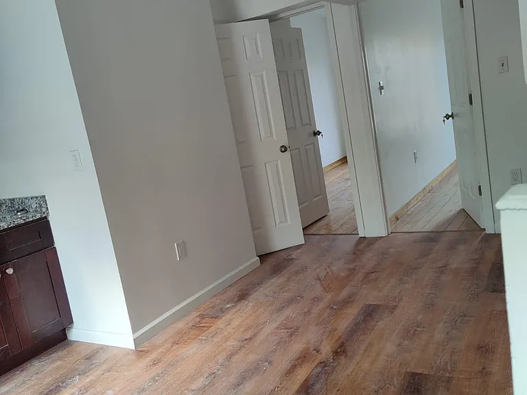 612 S 15th St #3F — Photo 3