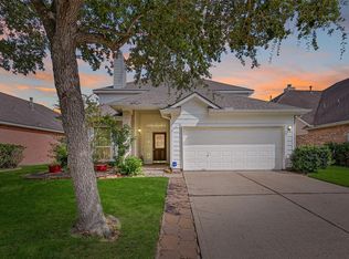 1614 Roaring Springs Ln, Seabrook, TX 77586