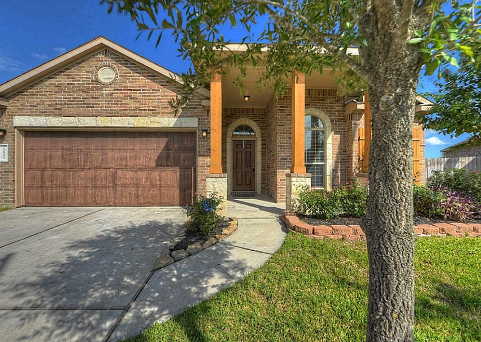 1st image of 22502 Stillwater Canyon Ln