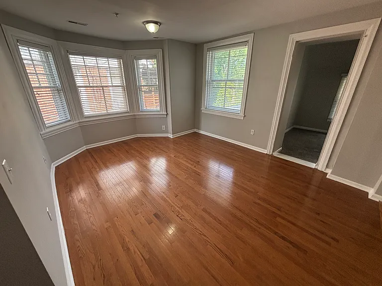802 N Broom St #2 — Photo 4