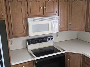 4509 N Hedgerow Dr APT 8, Allentown, PA 18103