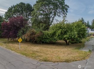 312 2nd St W, Roy, WA 98580