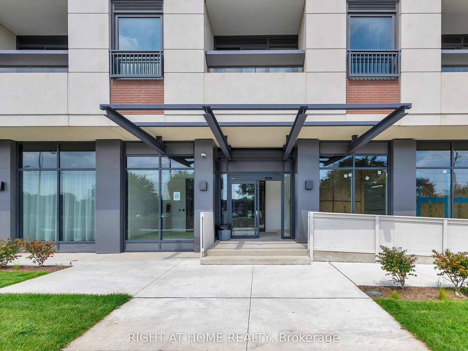 2 bed, $2,295 — Photo 3