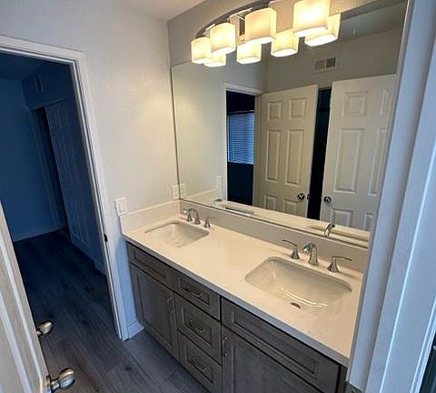 4th image of 10266 Wateridge Cir Unit 223