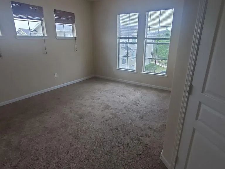 8290 Gate Pkwy W #620 — Photo 14