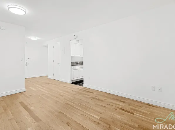 60 West 23rd Street image 8 of 18