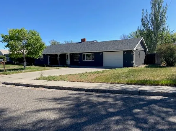 1213 Crest Way, Worland, WY 82401
