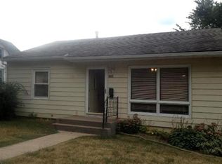 3215 Telegraph Rd, Davenport, IA 52804