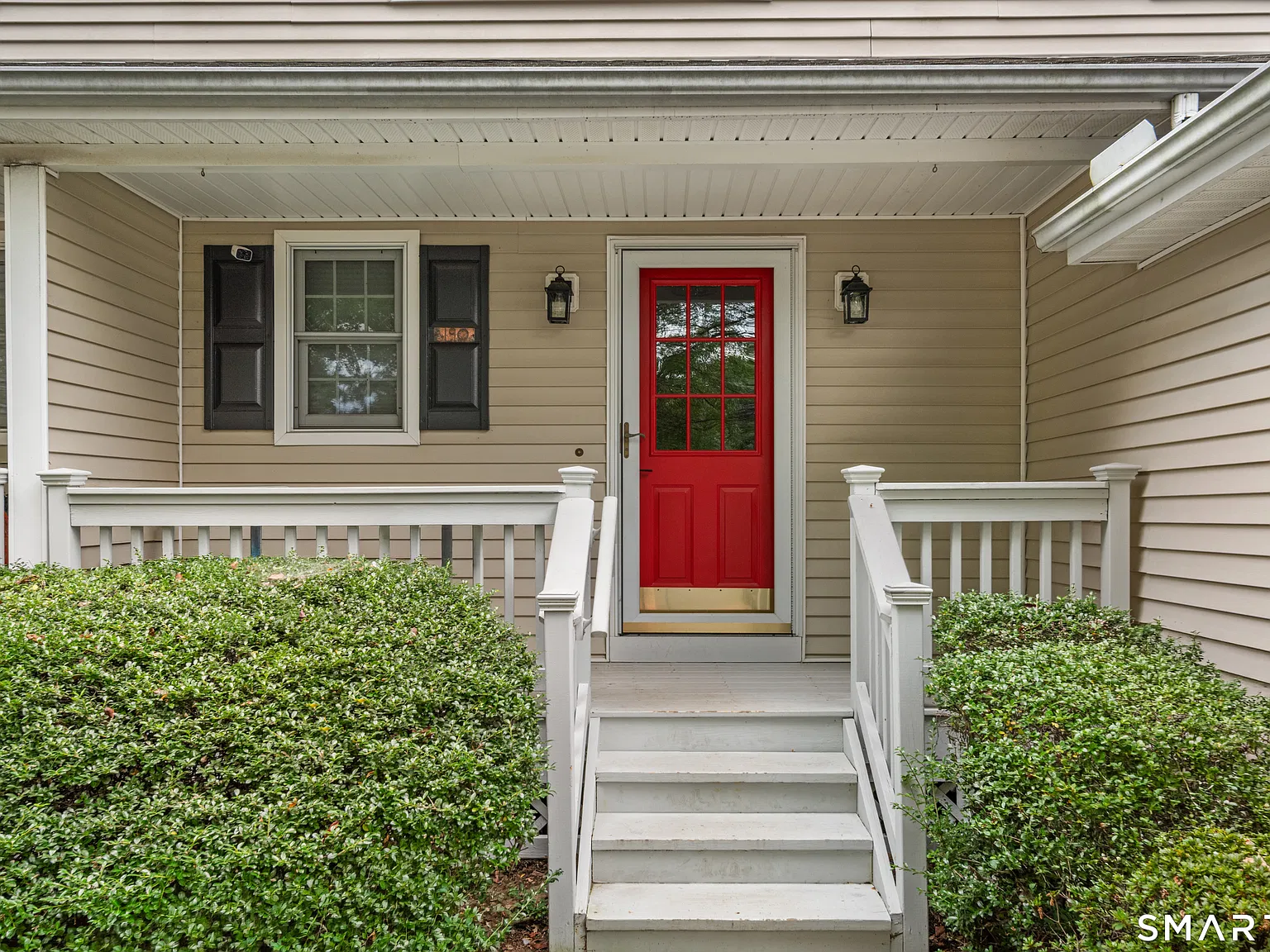 4 bed, 3.5 bath, 3625 sqft, $6,500 — Photo 2