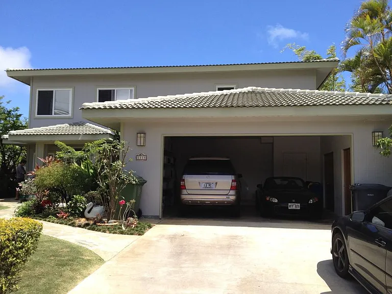 1114 Lauloa St — Photo 2