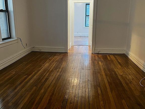 5th image of 270 Harrison Ave APT 109