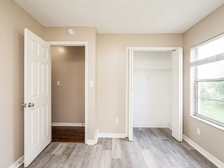 2629 Saffron Dr — Photo 12
