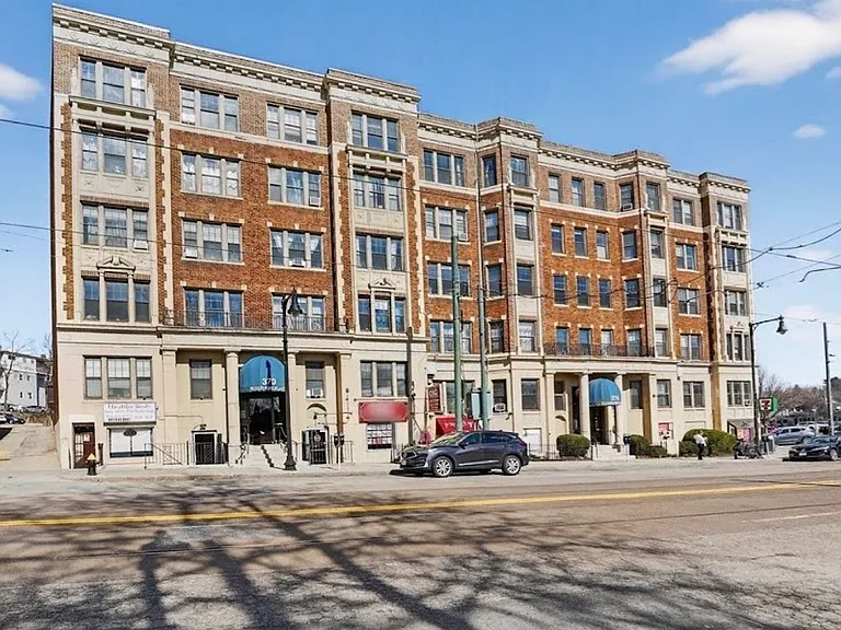 370 Chestnut Hill Ave #3 — Photo 15
