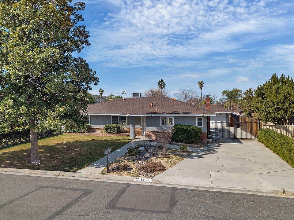 1st image of 27181 Wedgewood Dr