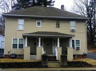 52 Grattan St, Chicopee, MA 01020