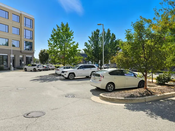 THE 616, 616 Fulton St W APT 201, Grand Rapids, MI 49504