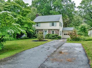 164 Wyatt Dr, Rochester, NY 14610