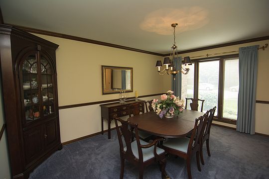 4th image of 2060 N Walnut Ave