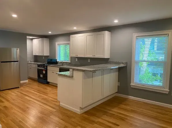 22 Summer St #2, Boston, MA 02132