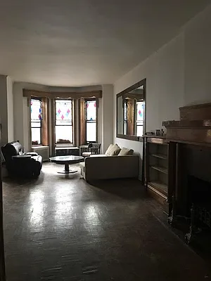 Sold by Heights Realty Advisors | media 24