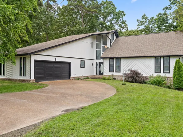 8935 Chaffin Ln, Chattanooga, TN 37421
