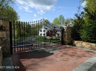 498 Den Rd, Stamford, CT 06903