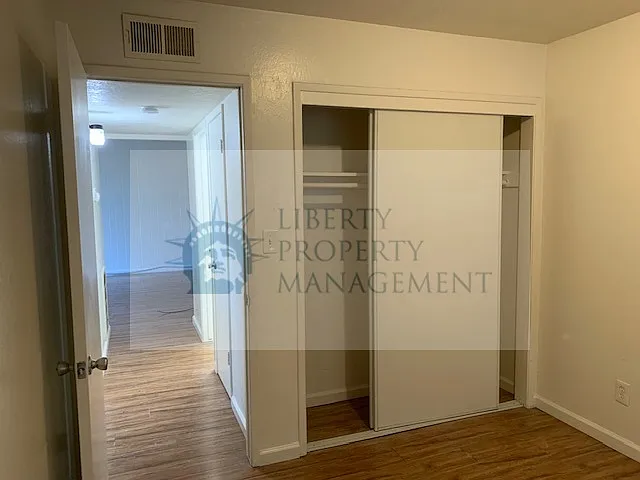924 S Garfield St #3 — Photo 10